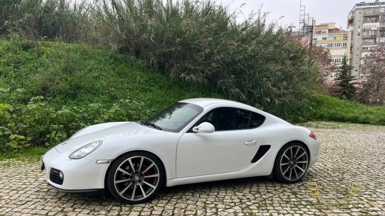 Porsche Cayman 2.9