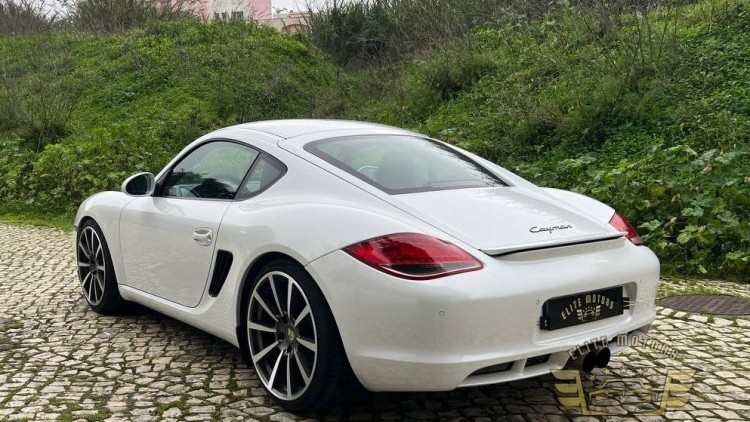 Porsche Cayman 2.9