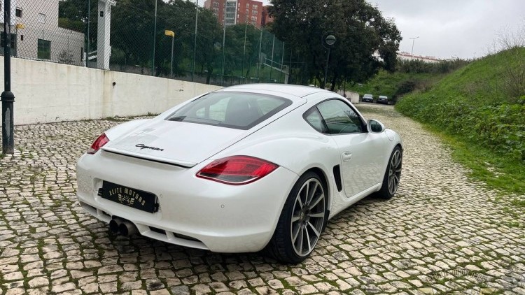 Porsche Cayman 2.9