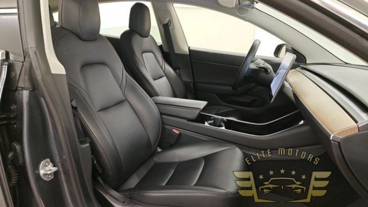 Tesla Model 3 Standard Range Plus RWD