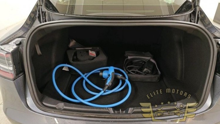 Tesla Model 3 Standard Range Plus RWD