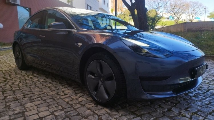 Tesla Model 3 Standard Range Plus RWD
