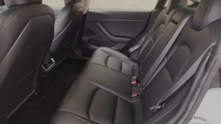 Tesla Model 3 Standard Range Plus RWD