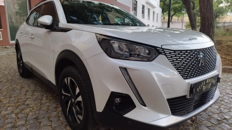 Peugeot 2008 e-2008 136ch Allure