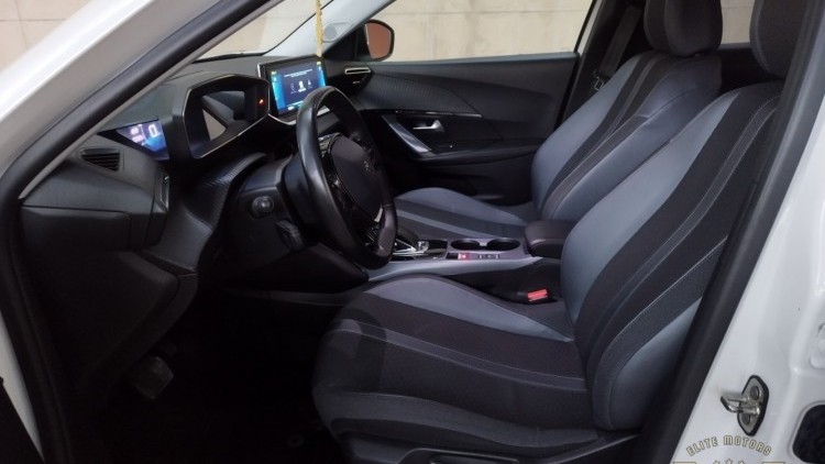 Peugeot 2008 e-2008 136ch Allure