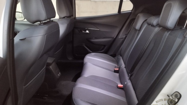 Peugeot 2008 e-2008 136ch Allure
